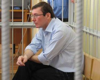 Луценко рано или поздно будет реабилитирован, - адвокат