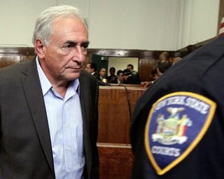 Бывший глава МВФ будет получать пенсию 318 тыс. долларов, - СМИ