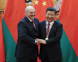 Китай выступил на стороне Александра Лукашенко