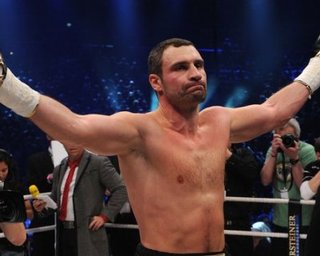 Виталий Кличко травмировался и выбыл из бокса до конца года