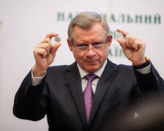 НБУ снизил учетную ставку до 8% и спрогнозировал обвал экономики на 5%