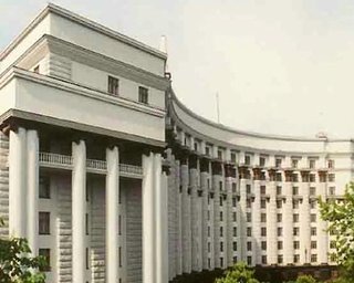 У Азарова хотят быстрее начать бороться с коррупцией