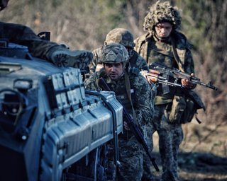 Бої в Сумській області: ЗСУ зупинили наступ військ РФ, — Сирський
