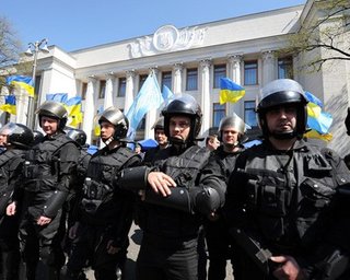 Ратификация: как разорвать пакт Януковича- Медведева