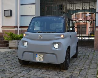Тест-драйв электромобиля Citroen Ami: милый друг