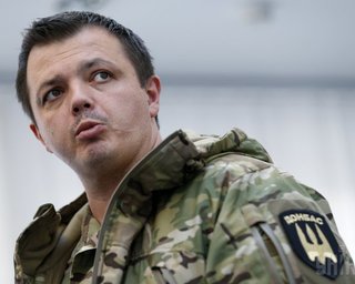 Боевики из танков расстреляли колонну сил АТО под Дебальцево, - Семенченко
