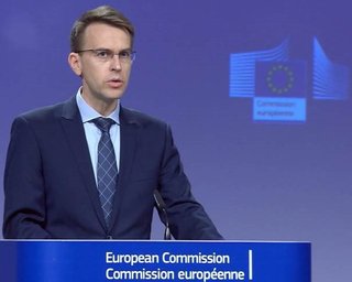 В Евросоюзе открестились от конфликта Украины и Венгрии на местных выборах