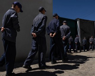 "Оттуда никаких сведений": в РФ обнаружили секретные лагеря для военнопленных ВСУ, — СМИ