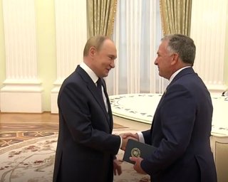 Трамп назвал Россию "исключительной угрозой" для США (скриншот)