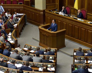 Сегодня депутаты будут работать весь день