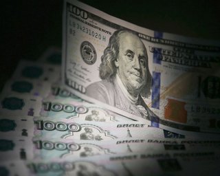 Доллар в Украине торгуется по 18,80 гривен