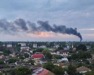 Взрывы в Крыму: из пятикилометровой зоны эвакуированы 2000 жителей