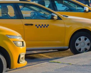 РФ вербує таксистів на окупованих територіях: мають доносити на пасажирів