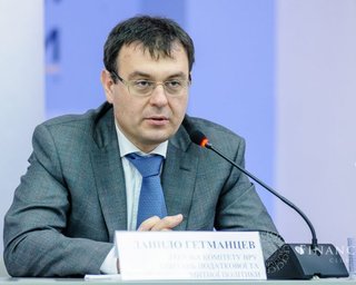Чому військові не отримали надбавок: Гетманцев назвав винних (відео)