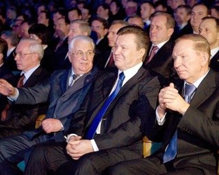 Пять версий: зачем команде Януковича уголовное дело против Кучмы