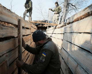Прив'язано до рельєфу: в ОСУВ "Таврія" розповіли, які оборонні укріплення мають під Авдіївкою