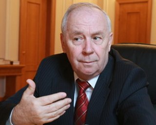 В Верховной Раде опровергли информацию о том, что Рыбак возвращался в Киев в личном спецвагоне