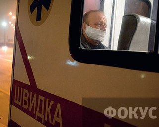 В Верховную Раду прибыли две бригады скорой помощи  