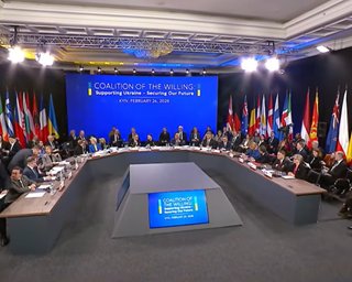 В Киеве началась встреча "коалиции желающих": заявления Британии, Франции, Германии о "скором мире"