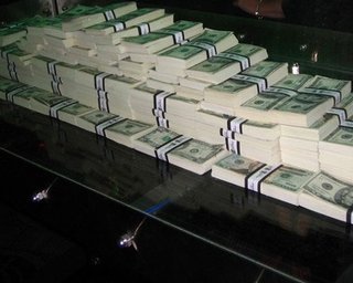 Банки на шаг ближе к запрету валютных депозитов