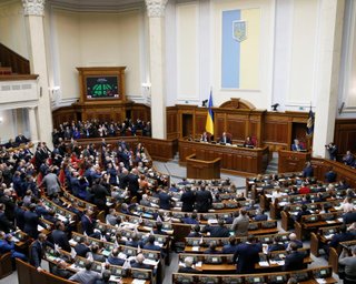 Голос догоняет Европейскую солидарность и Батькивщину, – опрос Рейтинга