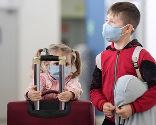 Британский штамм коронавируса более опасен для детей, – ученые