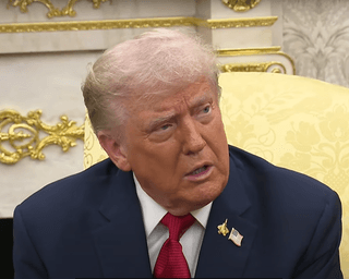 "Потратили миллиарды на ракеты": Трамп заявил, что РФ не получила почти никакой земли в Украине (видео)