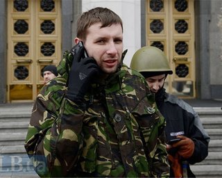 Парасюка и Кузьмука зарегистрировали кандидатами в депутаты