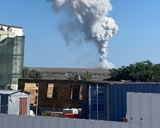 У Криму прогриміли потужні вибухи: уражено ракетний комплекс "Бастіон", — соцмережі (фото)