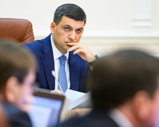 Гройсман замыкает тройку премьерских симпатий украинцев, – КМИС