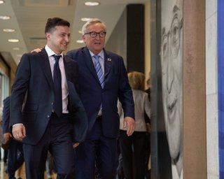 Юнкер больше не скучает по Порошенко: у него появился новый друг в Украине