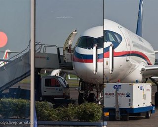 Власти Индонезии: Расследование крушения SSJ-100 может занять год