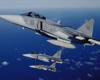 Швеція готується передати Україні багатоцільові винищувачі Gripen, — ЗМІ