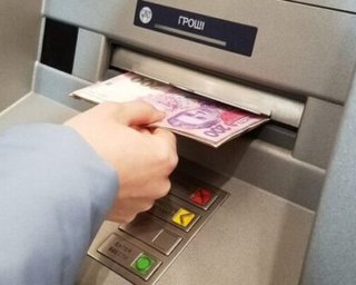 В Україні можуть заборонити фінансові операції до 5000 грн без ідентифікації: що кажуть у Раді