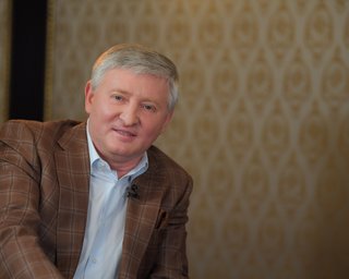 Облігації компаній Ахметова обвалилися після заяв Зеленського
