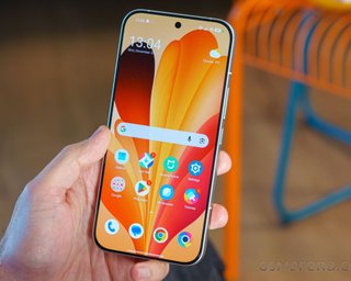 Смартфон с экраном 10 000 нит на подходе: что известно о новинке Honor и как это выглядит (фото)