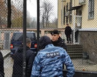 Оккупанты арестовали сотрудника СБУ и моряка, захваченных в Черном море