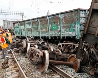 Взрывы на железных дорогах: ВС РФ лишились важных маршрутов под Харьковом и Сумами — источники (фото)