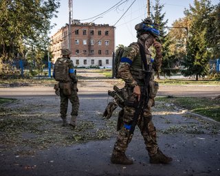 ЗСУ в Курській області влаштували засідку на морпіхів РФ, причетних до розстрілу полонених