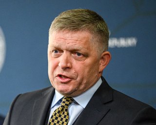 "Трагічний день": влада Словаччини заперечує, що Фіцо перебуває у стабільному стані
