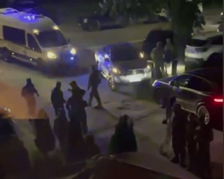 "Забирают всех, даже с бронированием": в Ужгороде состоялся масштабный рейд ТЦК и полиции (видео)