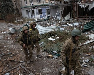 Верят ли бойцы ВСУ в мирный план США и почему вредны слухи о перемирии, — комбат (видео)