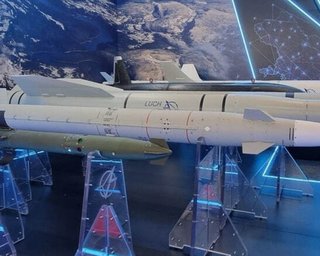 Збиватиме реактивні дрони на підльоті до міст: що кажуть експерти про нову ракету для ЗРК "Оса"