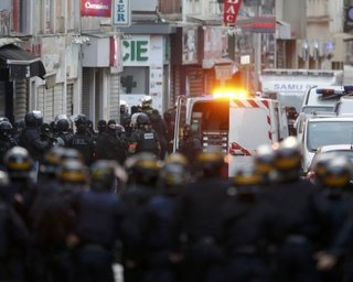 На севере Франции неизвестные захватили заложников