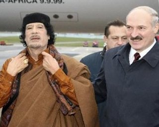 Каддафи перевез в Минск членов семьи и деньги, - СМИ