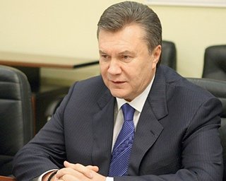 Янукович попросит у Москвы доступ к среднеазиатскому газу