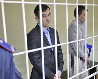 Порошенко помиловал Ерофеева и Александрова, – Reuters