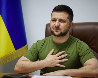 "У нас мало часу": Зеленський закликав учасників "Рамштайну" змусити РФ програти (відео)