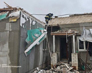Масований обстріл Кривого Рогу: мешканців закликають набрати води та зарядити гаджети