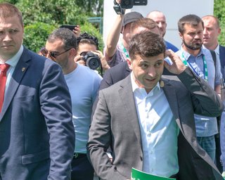 Съезд "Слуги народа" – без Тины Кароль, зато с мотивационным спичем от Зеленского